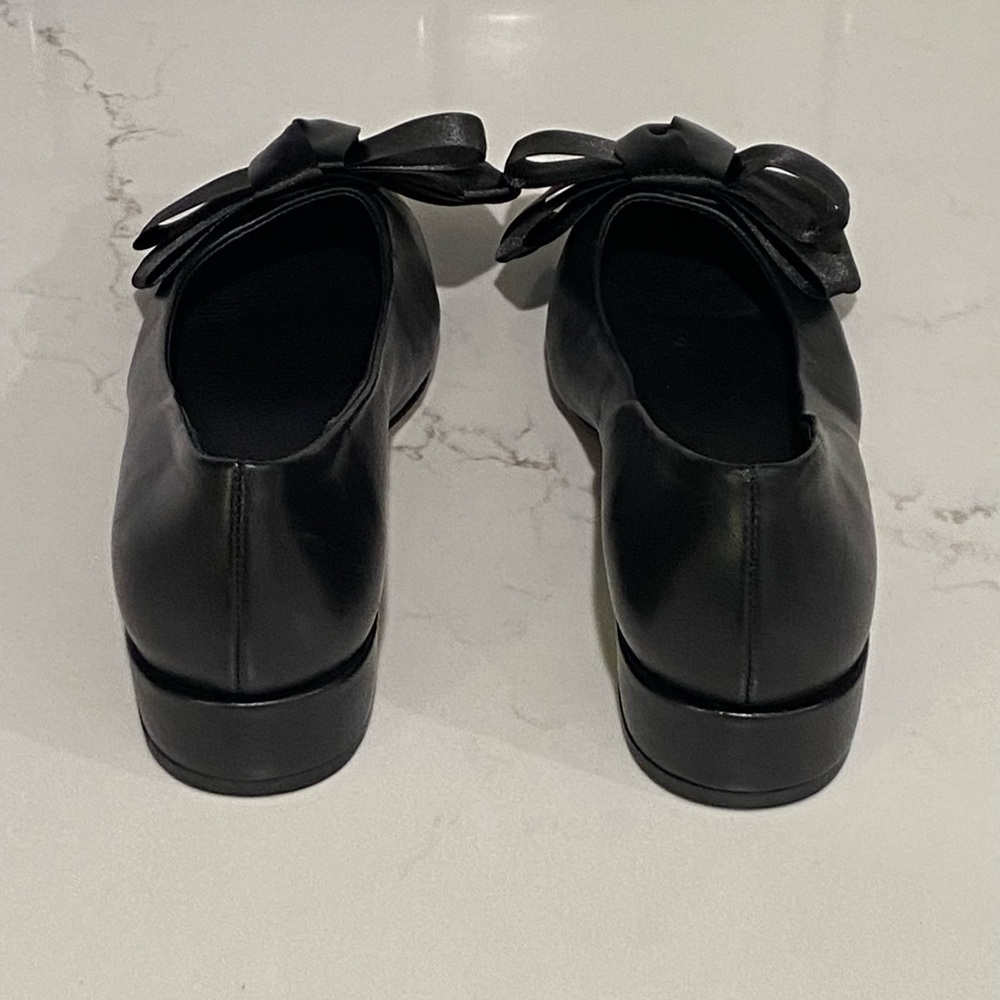 Charleston Shoe Co. Charlotte Black Satin Bow Leather Flats Size 6 New - Picture 6 of 14